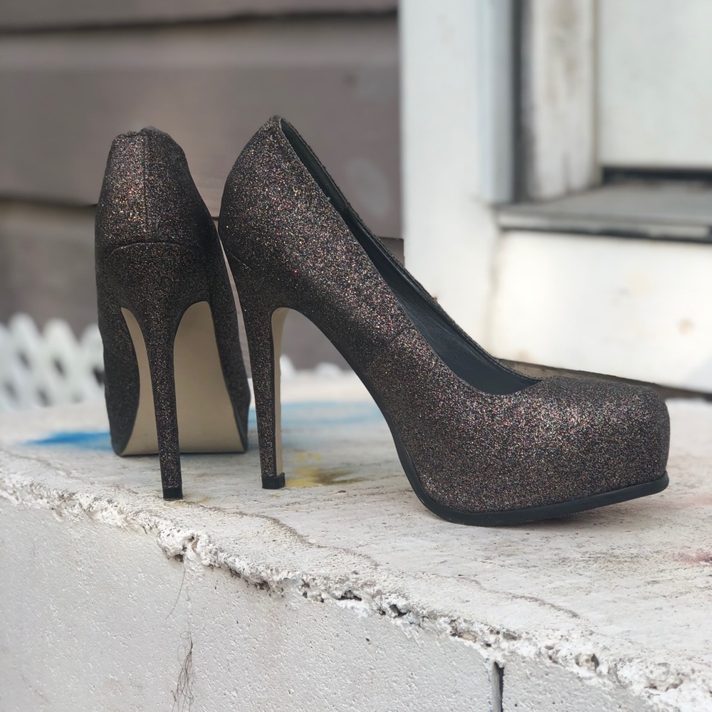 Glittery Madden girl by Steve Madden heels